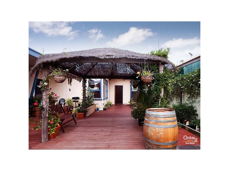 18 Draper Street, Largs North SA 5016