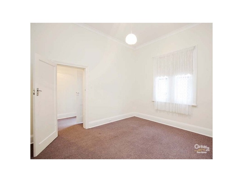 65 Victoria Road, Birkenhead SA 5015