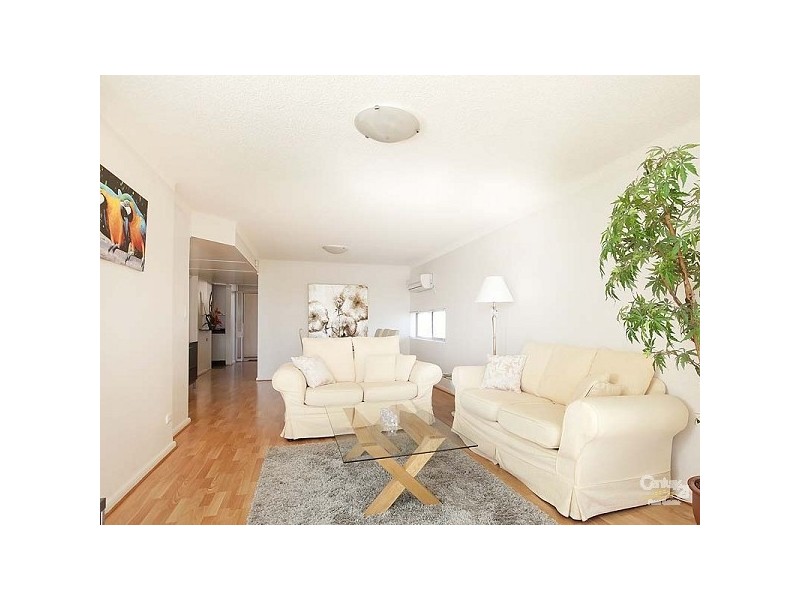 11/242 Trimmer Parade, West Lakes SA 5021