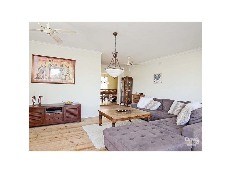 24 Westralia Avenue, Taperoo SA 5017