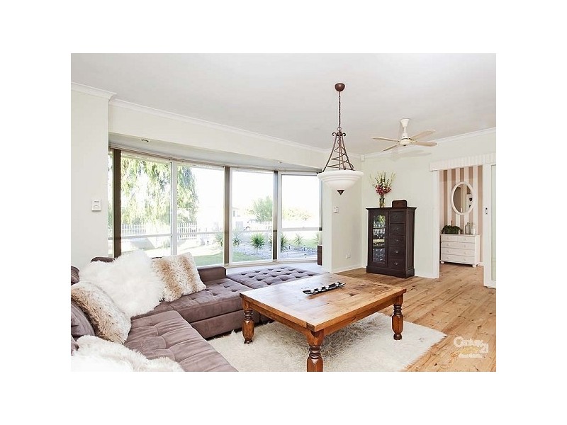 24 Westralia Avenue, Taperoo SA 5017