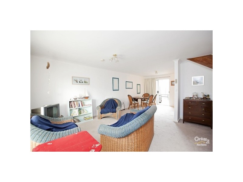 4/14 Cave Street, Semaphore SA 5019