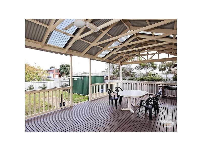 27 Parr Street, Largs Bay SA 5016