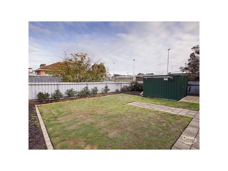 27 Parr Street, Largs Bay SA 5016