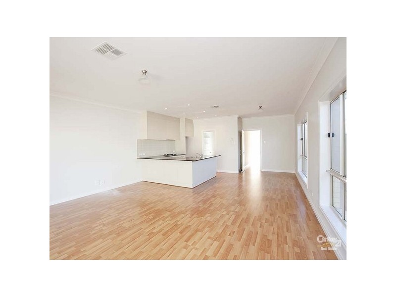 10 Swansea Street, Largs North SA 5016