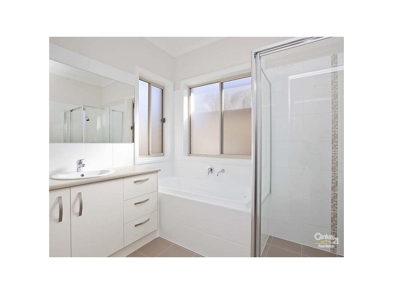 10 Swansea Street, Largs North SA 5016