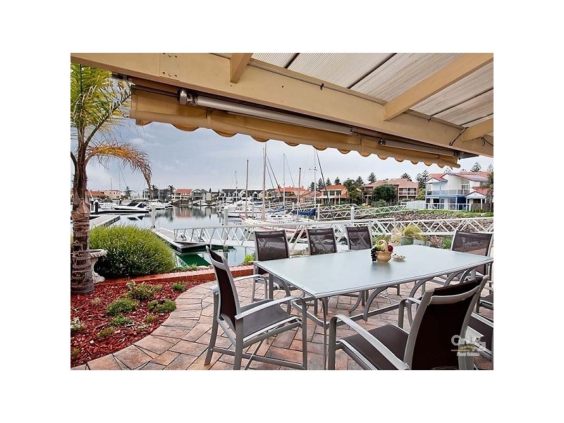 16 Liberty Avenue, North Haven SA 5018