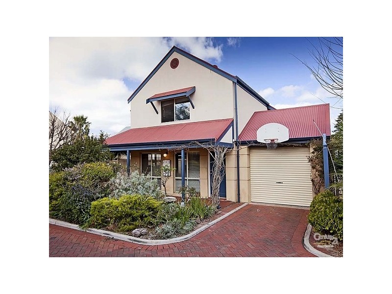 15 The Walkway, North Haven SA 5018