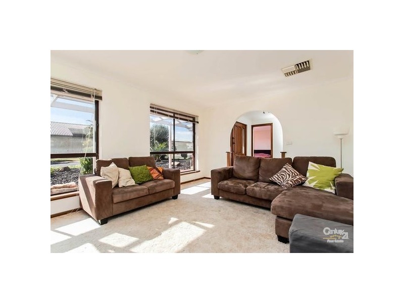 6 Merle Marten Drive, North Haven SA 5018