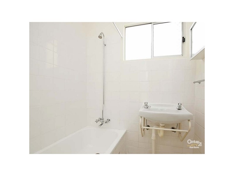 65 Victoria Road, Birkenhead SA 5015