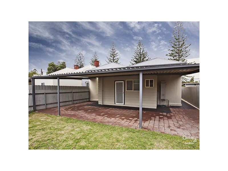 65 Victoria Road, Birkenhead SA 5015