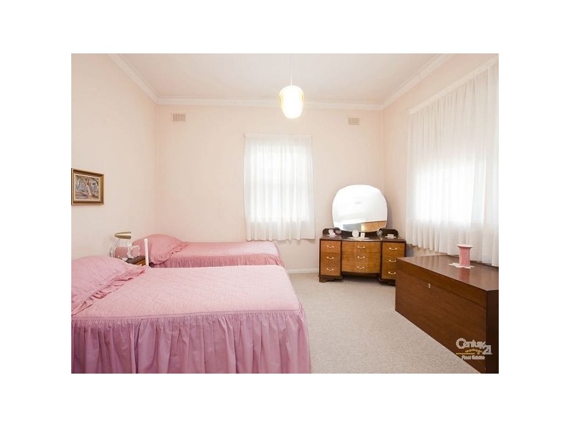 23 Honeyton Street, Seaton SA 5023