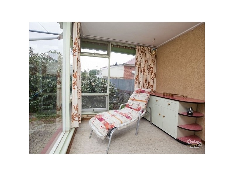 23 Honeyton Street, Seaton SA 5023