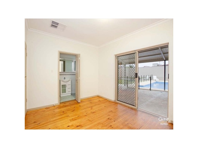 383 Lady Gowrie Drive, Osborne SA 5017