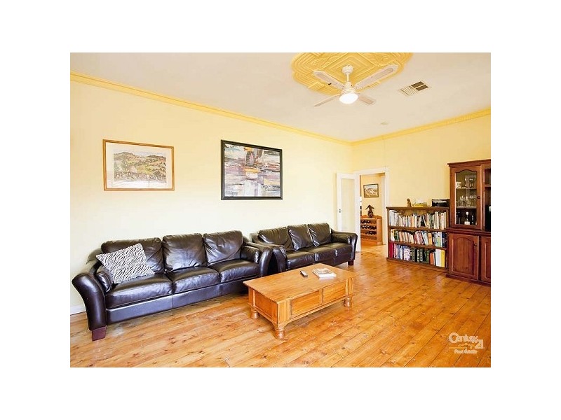 13 Carnarvon Terrace, Largs North SA 5016