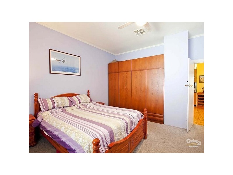 13 Carnarvon Terrace, Largs North SA 5016