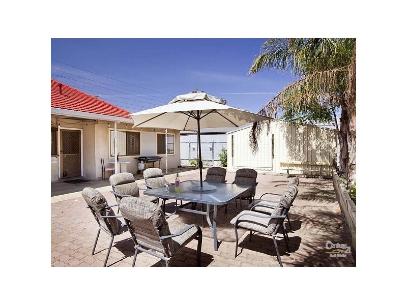 13 Carnarvon Terrace, Largs North SA 5016