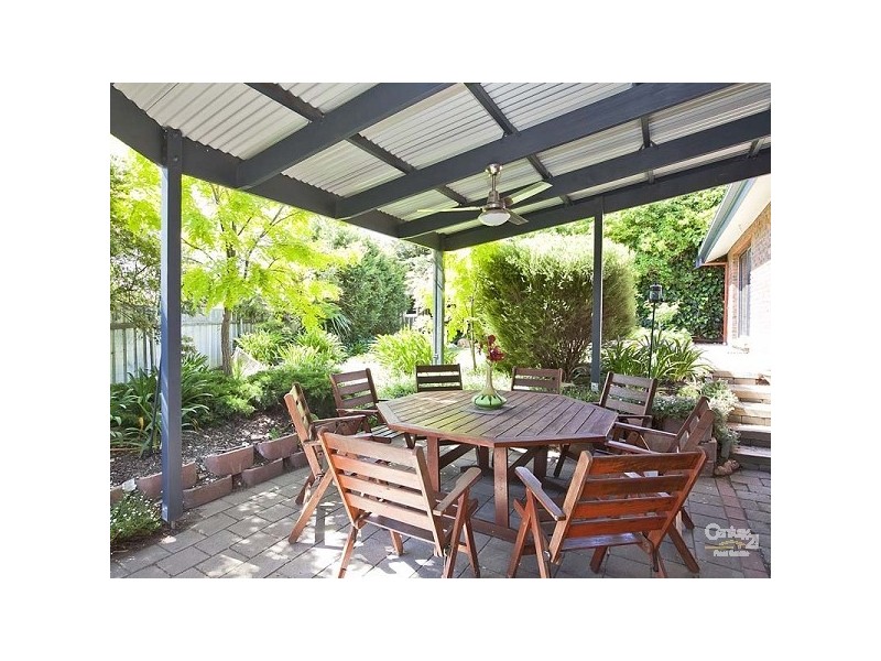 2 Mersey Court, Para Hills SA 5096