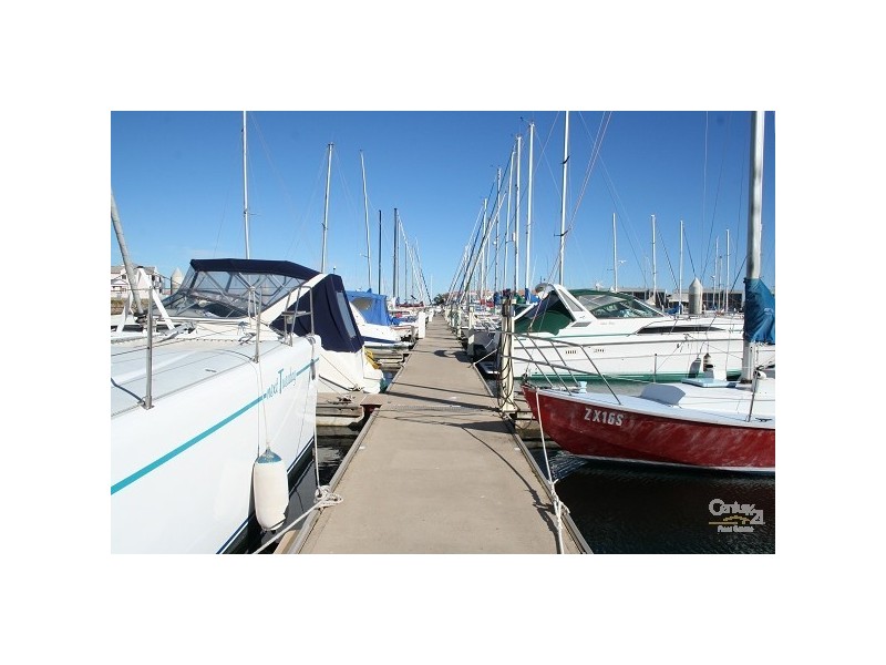 87/7 Arcadia Court Marina Berth, North Haven SA 5018