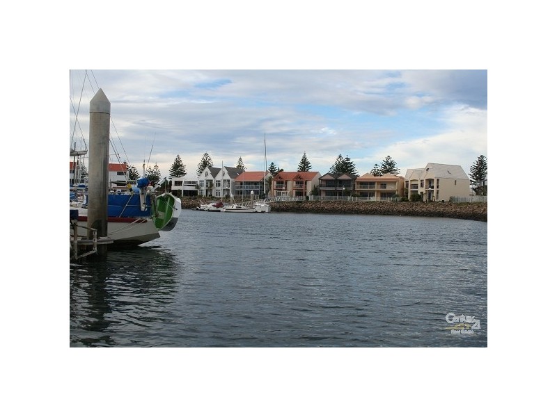87/7 Arcadia Court Marina Berth, North Haven SA 5018