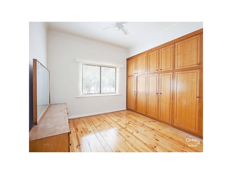 16 Kenilworth Street, Largs North SA 5016