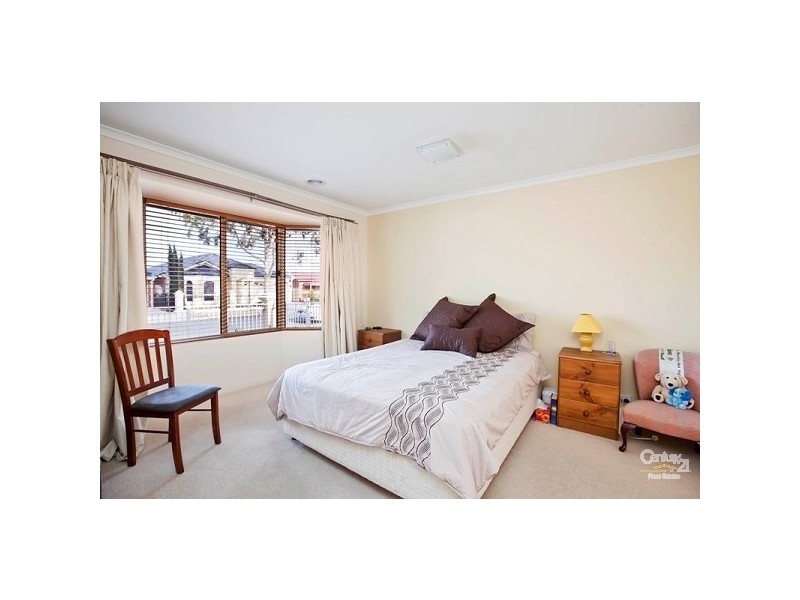 13 Suffolk Street, Angle Park SA 5010