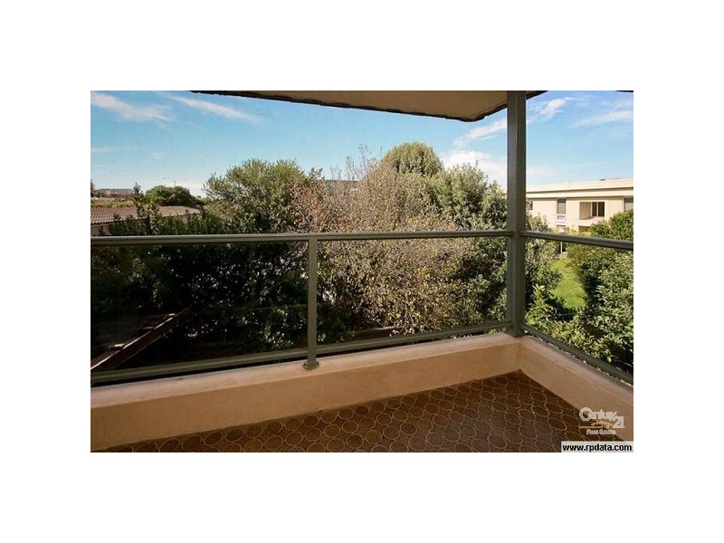 13/72 Military Road, Tennyson SA 5022