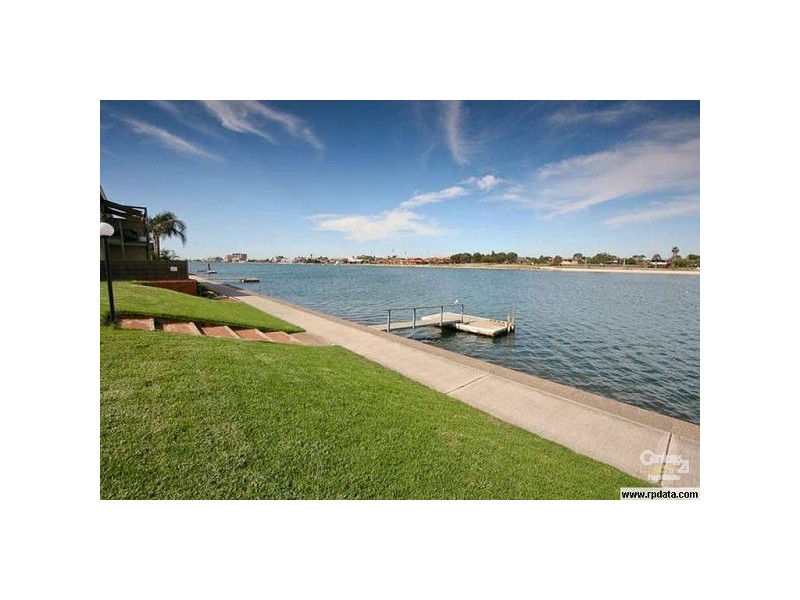 13/72 Military Road, Tennyson SA 5022