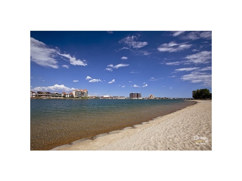 13/72 Military Road, Tennyson SA 5022