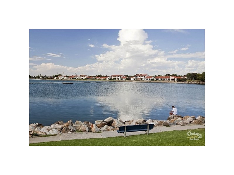 13/72 Military Road, Tennyson SA 5022