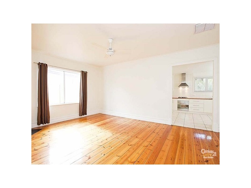 7 Waverley Street, Largs Bay SA 5016