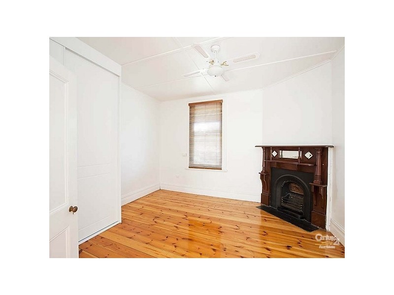 7 Waverley Street, Largs Bay SA 5016
