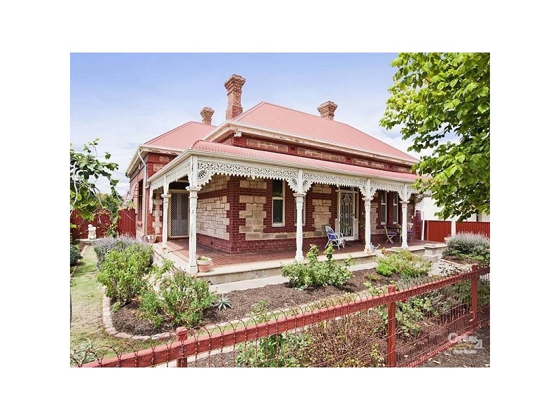 28 Gray Terrace, Rosewater SA 5013