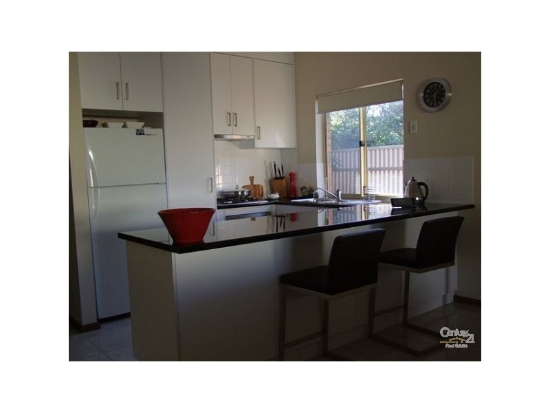 8 Joanna Street, Largs Bay SA 5016