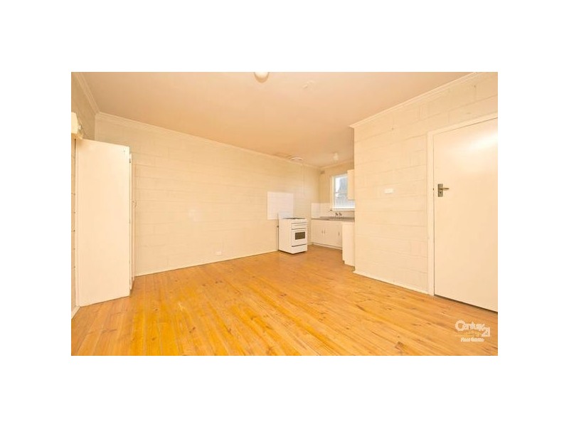 17 Grantala Street, Taperoo SA 5017