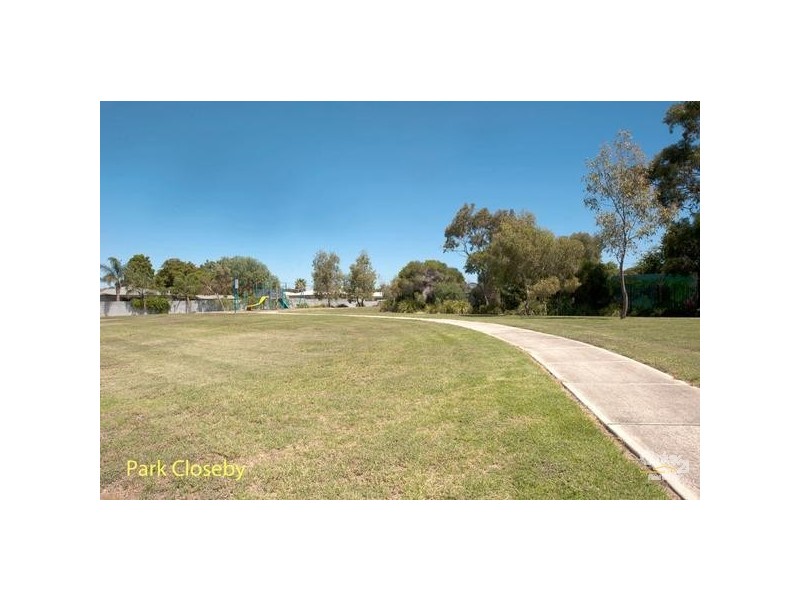 17 Grantala Street, Taperoo SA 5017