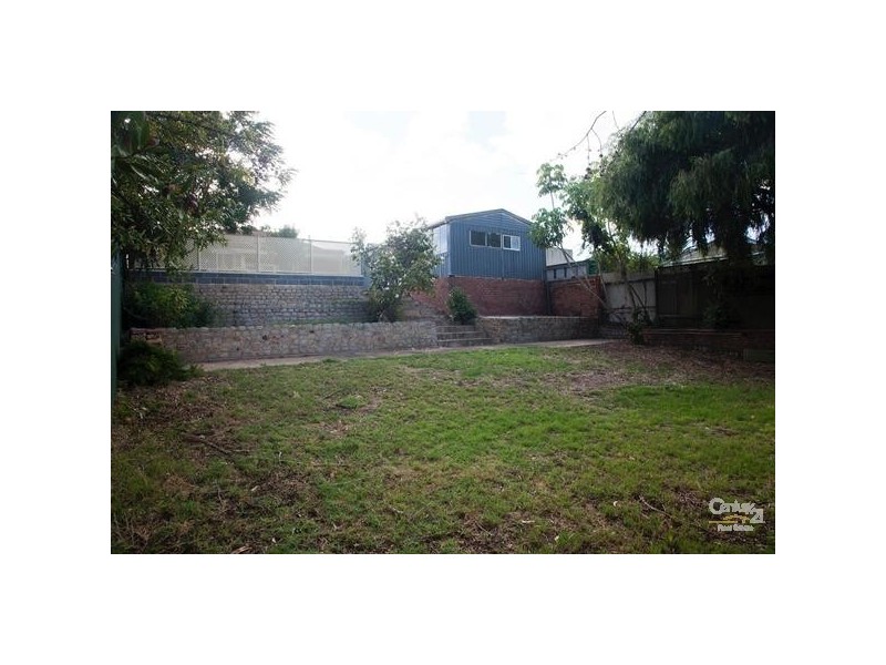 18 The Strand, Largs North SA 5016