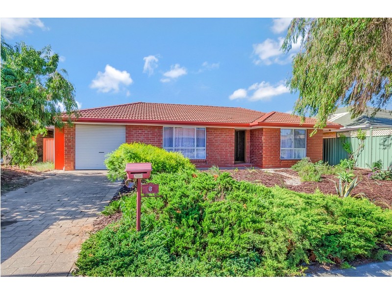 6 Comorin Court, North Haven SA 5018