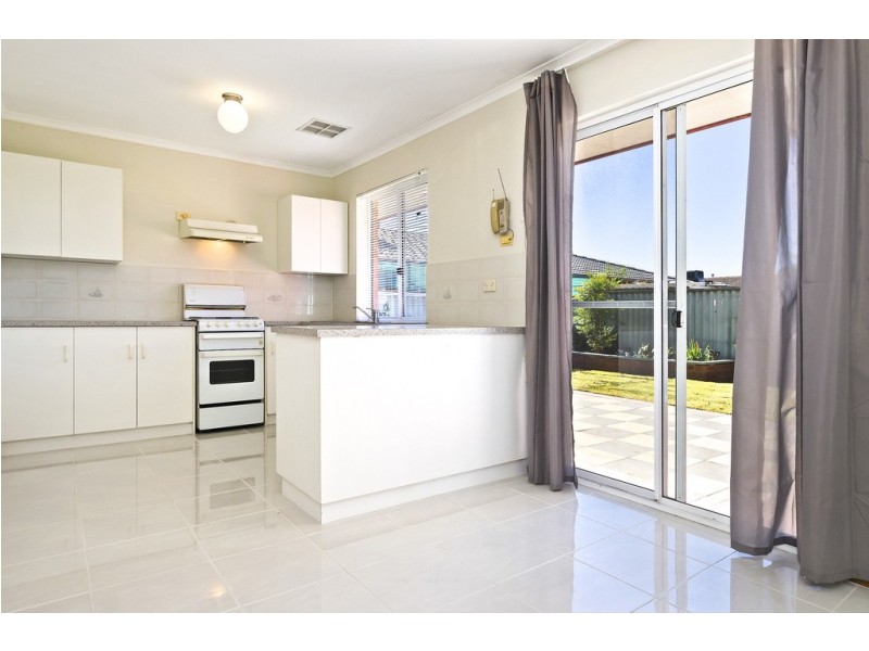 6 Comorin Court, North Haven SA 5018