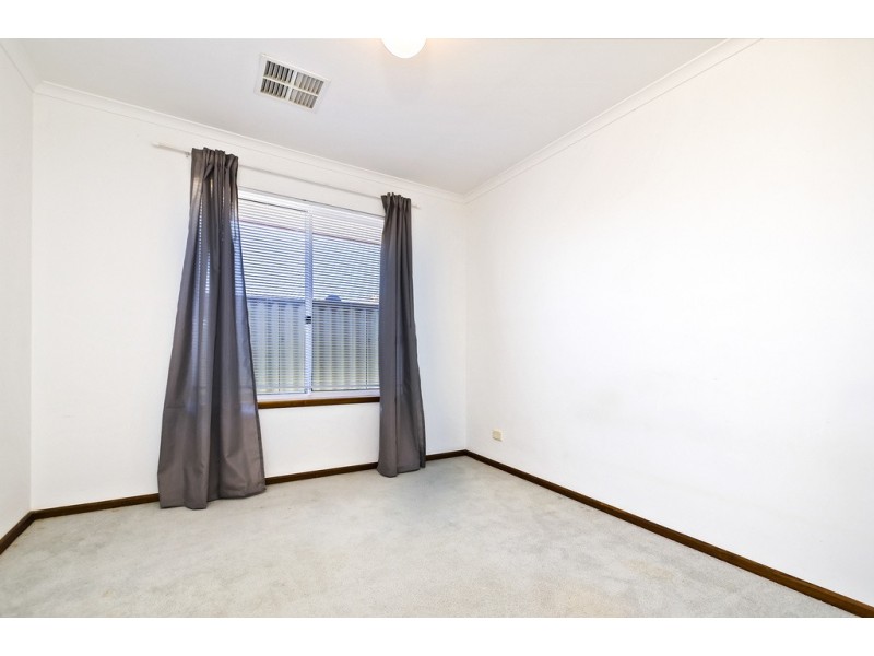 6 Comorin Court, North Haven SA 5018