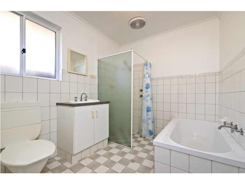 6 Comorin Court, North Haven SA 5018