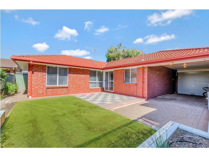 6 Comorin Court, North Haven SA 5018