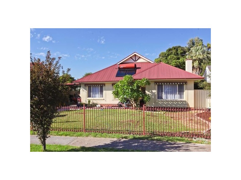15 Riesling Avenue, Glengowrie SA 5044