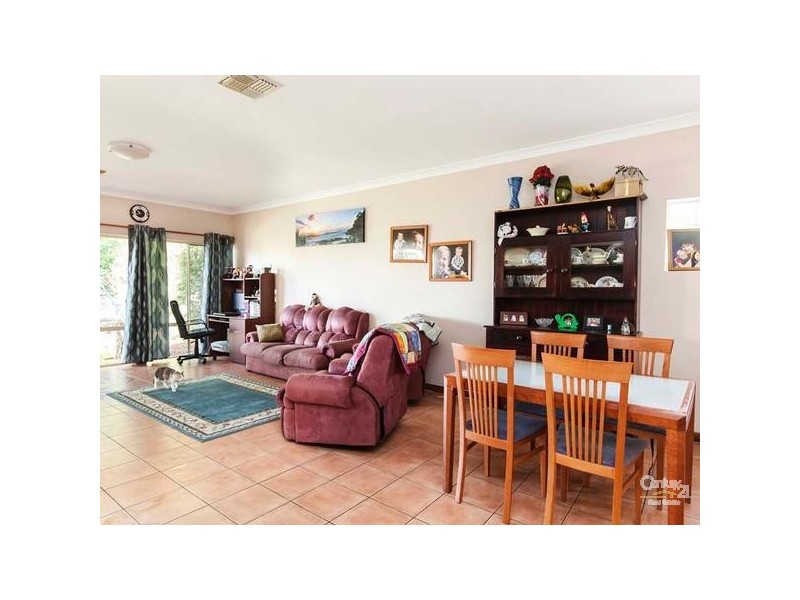 15 Riesling Avenue, Glengowrie SA 5044