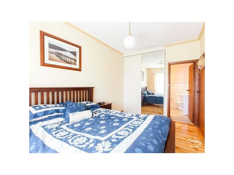 15 Riesling Avenue, Glengowrie SA 5044