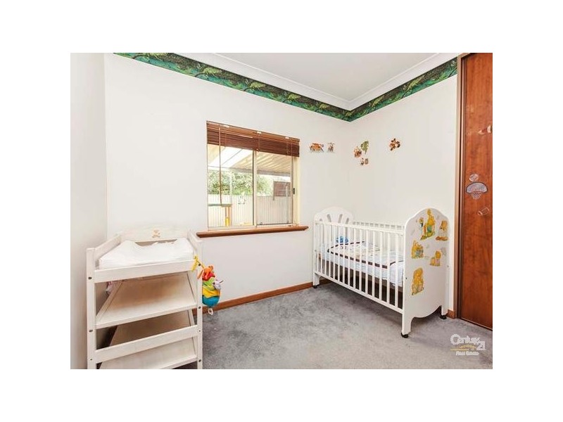 15 Riesling Avenue, Glengowrie SA 5044