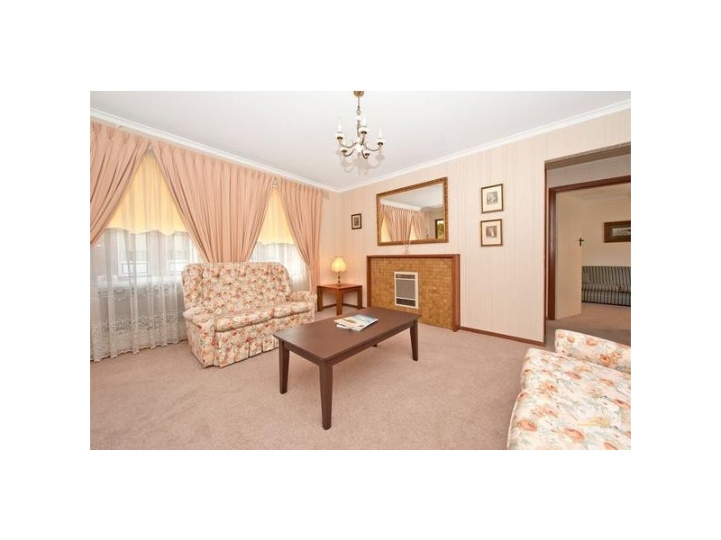 2/15 Anthony Street, Largs Bay SA 5016