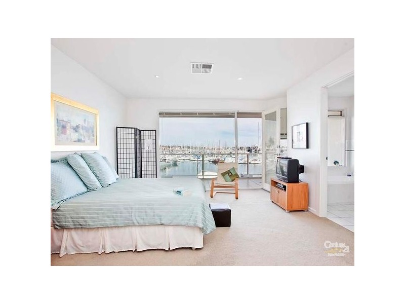 68 Liberty Avenue, North Haven SA 5018