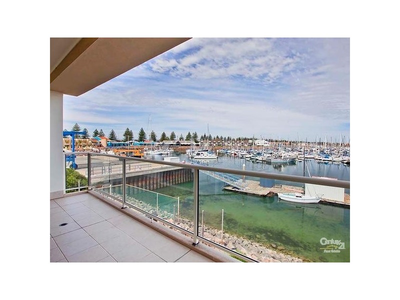 68 Liberty Avenue, North Haven SA 5018