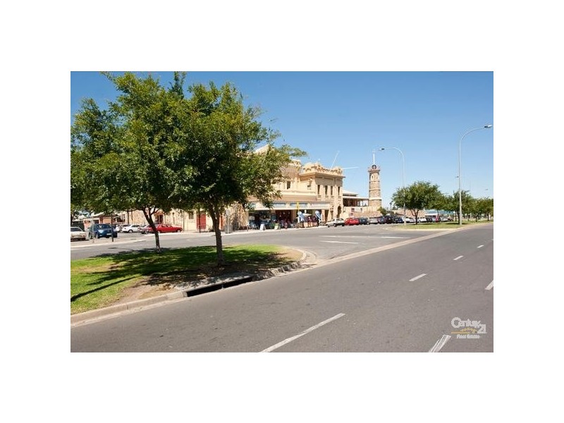 11 Cavendish Street, Semaphore SA 5019
